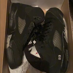 Metallic 5’s.